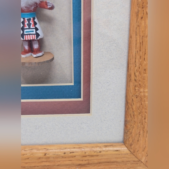 Kachina Doll Board Face By H. Largo Artist Signed In Photo Frame Shadow Oak Box - Picture 4 of 15